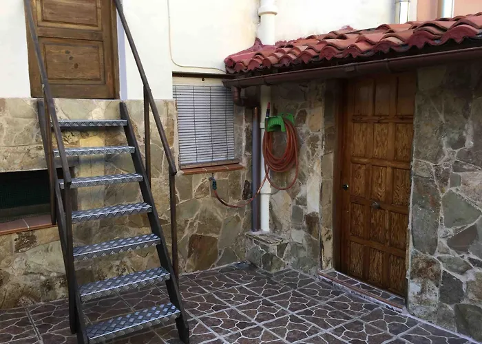 Casa De En Centro - 6 Plazas * León